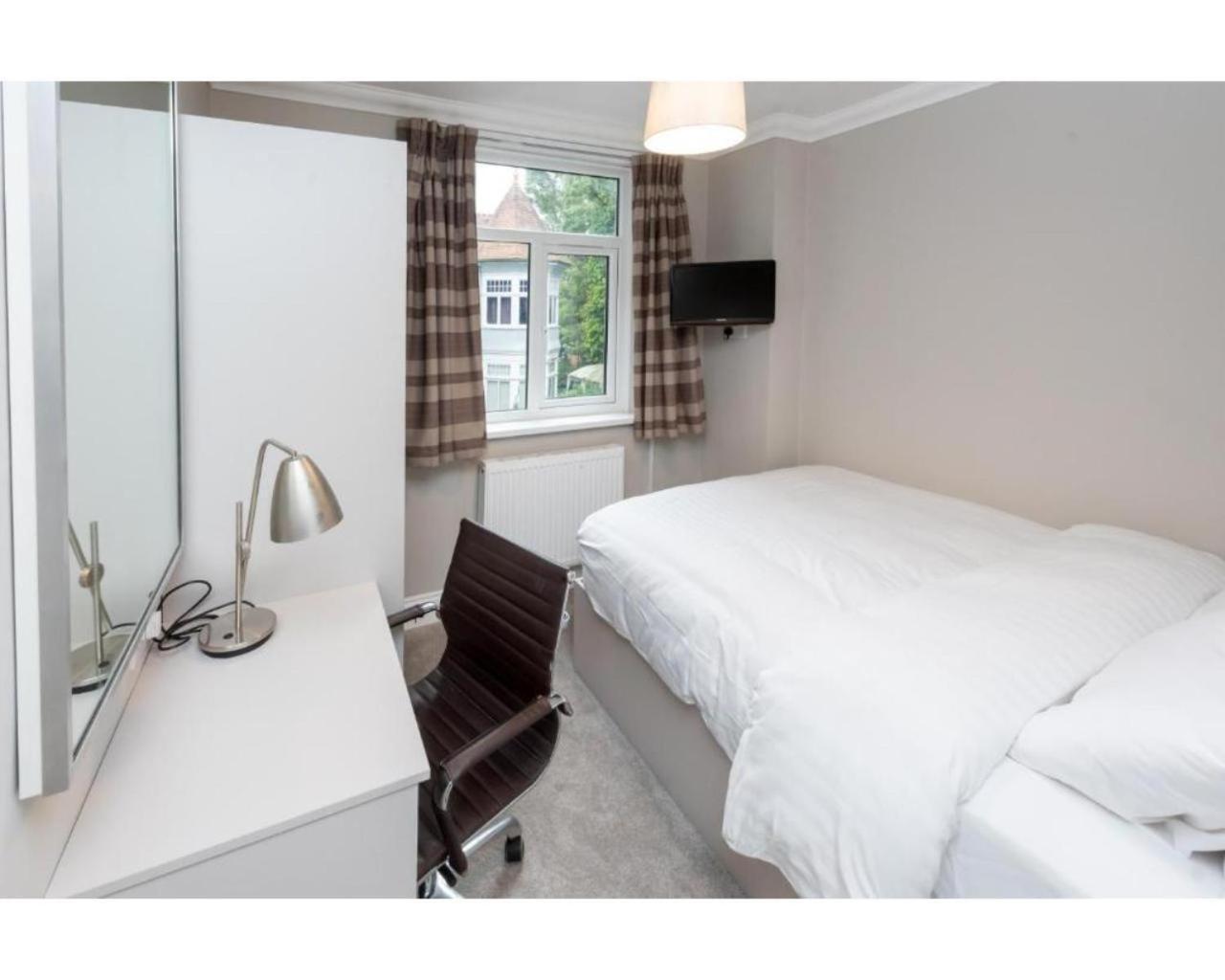 Uno Hotel Heathrow Windsor Slough Habitación foto